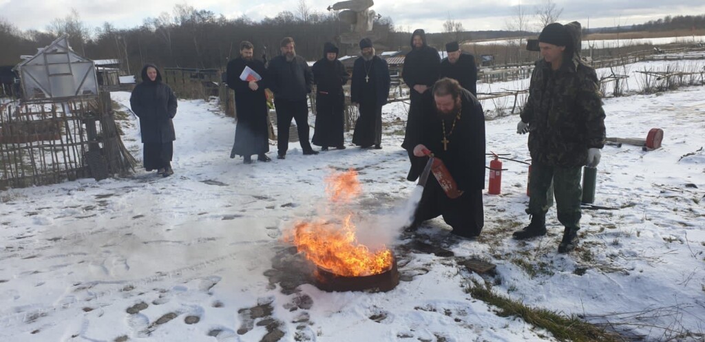 WhatsApp Image 2023-03-06 at 15.14.04 (1)